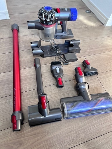 訳アリ　ダイソン コードレスクリーナー 「Dyson V8 Animalpro」SV10 AN COM