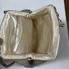 ☆値下げ☆K2412-067 がま口パーティーバッグ ビーズ 汚れ有りの画像