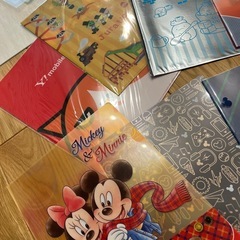 クリアファイル　1枚50円　4枚から購入可能の画像