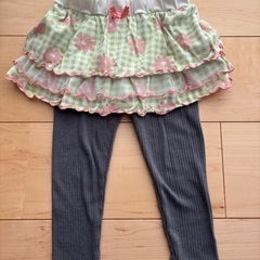 お話中　セール✨スカートつきレギンス　女の子　95cm