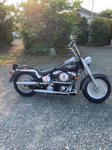 ハーレーダビッドソン　ファットボーイ