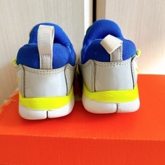 最終価格！NIKE ナイキ　ダイナモフリー　の画像