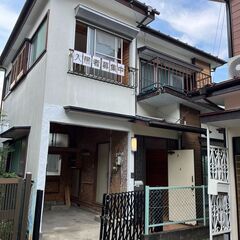 🉐【ペット多頭飼い可👌】😁フルリフォーム戸建賃貸😄屋根付きガレー...