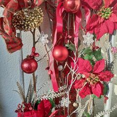 情熱的赤のリースの画像