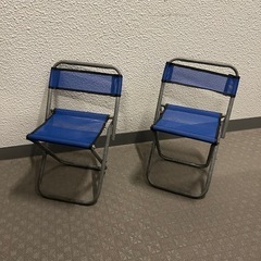 お話し中　アウトドア　椅子 2脚　