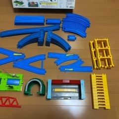 プラレール いろいろ作れる! レールと情景いっぱいセットの画像