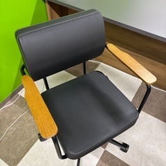 美品　オフィスチェア　2脚セットの画像