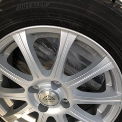 アクア175/65R15スタッドレスタイヤ