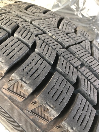 アクア175/65R15スタッドレスタイヤ