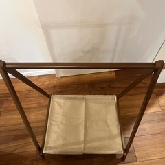 子ども用ハンガーラックの画像