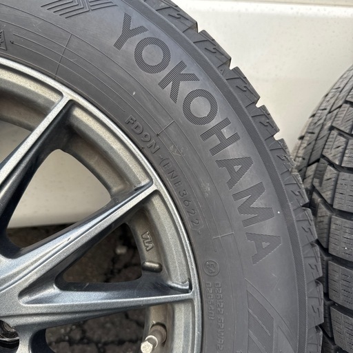 セレナetc VELVA SPORT Z 114.3 1×6JJ 195/65R15 YOKOHAMA iceGUARD iG60 2