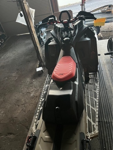 道東　スノーモービル  エキスパート　ターボ　ski-doo　
