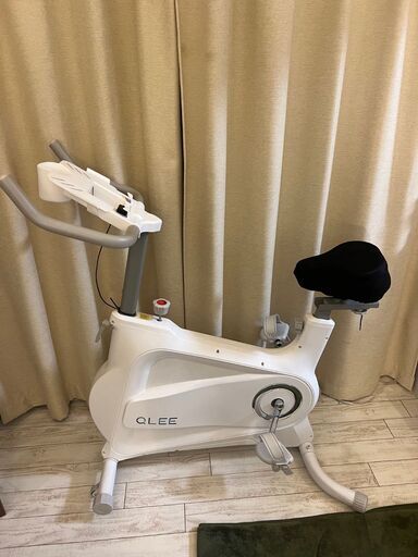 フィットネスバイク アプリ連動 スピンバイク エクササイズバイク 白