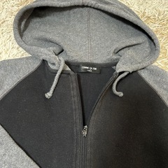 コムサイズム　パーカー　130サイズ　オマケも可能の画像