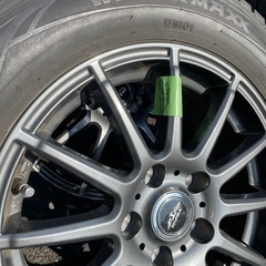 ダンロップ215/60R16スタッドレス　の画像