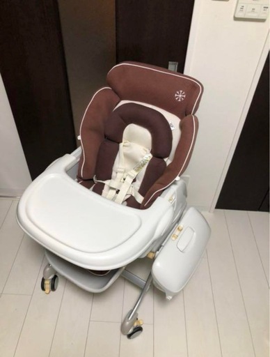 コンビCombi ハイローチェア　ブラウン