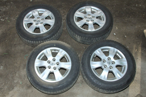 スタットレスタイヤ　ブリヂストン　VRX2  215/60R16   TOYOTAホイール 4本セット