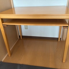 机　パソコンデスク