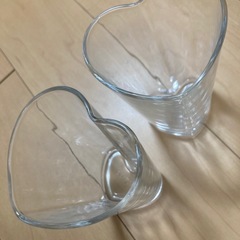 昭和のハート型2個組グラス他差し上げます。(中古)