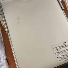 コンセント付き棚の画像