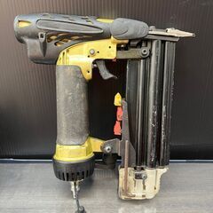 【値下げ特価品】【中古】HIKOKI　高圧仕上釘打　55mm　VNT55HM2【ハンズクラフト熊本けやき通り店】の画像