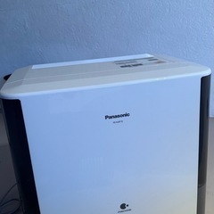 Panasonic FE-KXF15 
気化式　大型加湿器