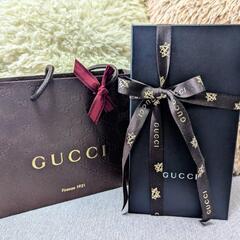 ほぼ未使用！GUCCIインターロッキング長財布☆赤☆付属品あり！プレゼントに！本物の画像