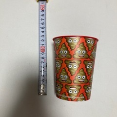うんち、プラスチックカップの画像
