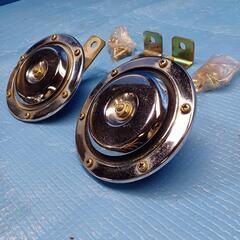 ミツバホーンの画像