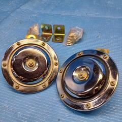 ミツバホーンの画像