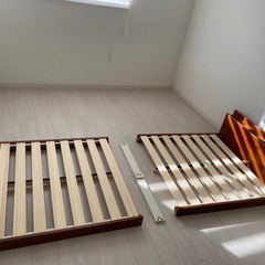 ベッドフレームの画像