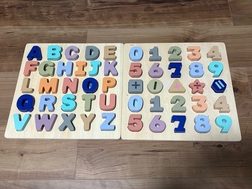アルファベット　数字パズル