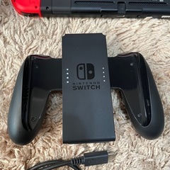 Switch 本体　コード類などの画像