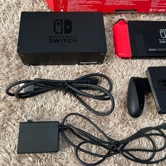 Switch 本体　コード類などの画像