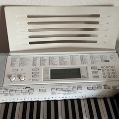 CASIO LK-208 電子ピアノ　　