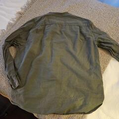 UNIQLO　スタンドカラーシャツ　XXL　カーキの画像