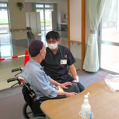 ブランクから復帰したいあなたへ…感謝されるやりがい、ここにあります！/リハ職の画像
