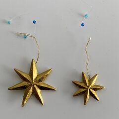 クリスマス飾り　星(7芒星)のオーナメント　ゴールドの画像