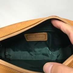 K2412-085 LOUIS COLBERT セカンドバッグ ダークネイビー/ブラウン キズ汚れ有りの画像