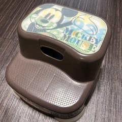 ミッキーマウス ステップ2段