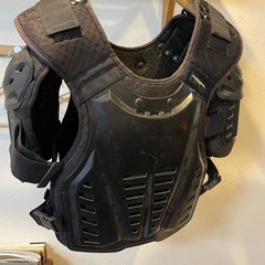 コミネ チェストプロテクターサイズLの画像
