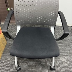 オフィスチェア