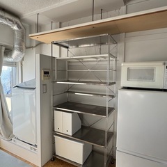 ステンレスユニットシェルフ + 収納用品（MUJI） 