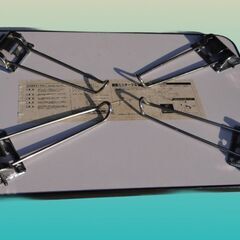 YAMAZEN　天板鏡面仕上げ 折り畳みミニテーブル　値下げ再投稿の画像