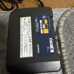 【お渡し決まりました】2畳ホットカーペット本体のみ