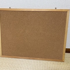 中古コルクボード