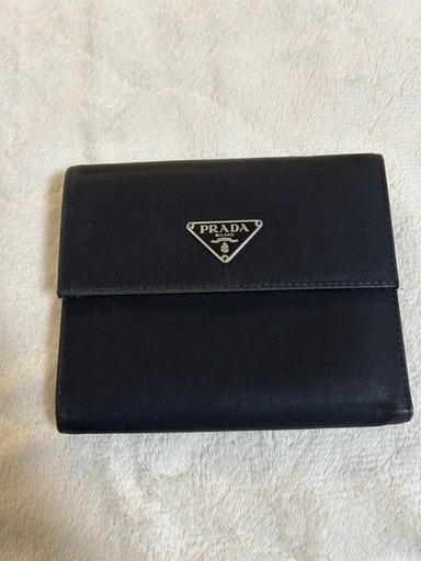 プラダ 財布 三つ折財布