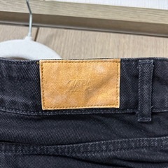 ZARA バギーデニム Lサイズ相当の画像