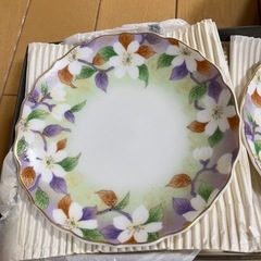 新品　食器セットの画像