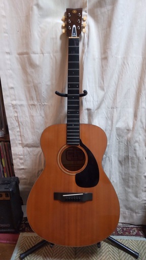 弦楽器、ギター YAMAHA FG-110